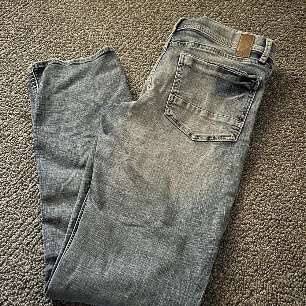 Stylish Gray Denim Jeans for Men